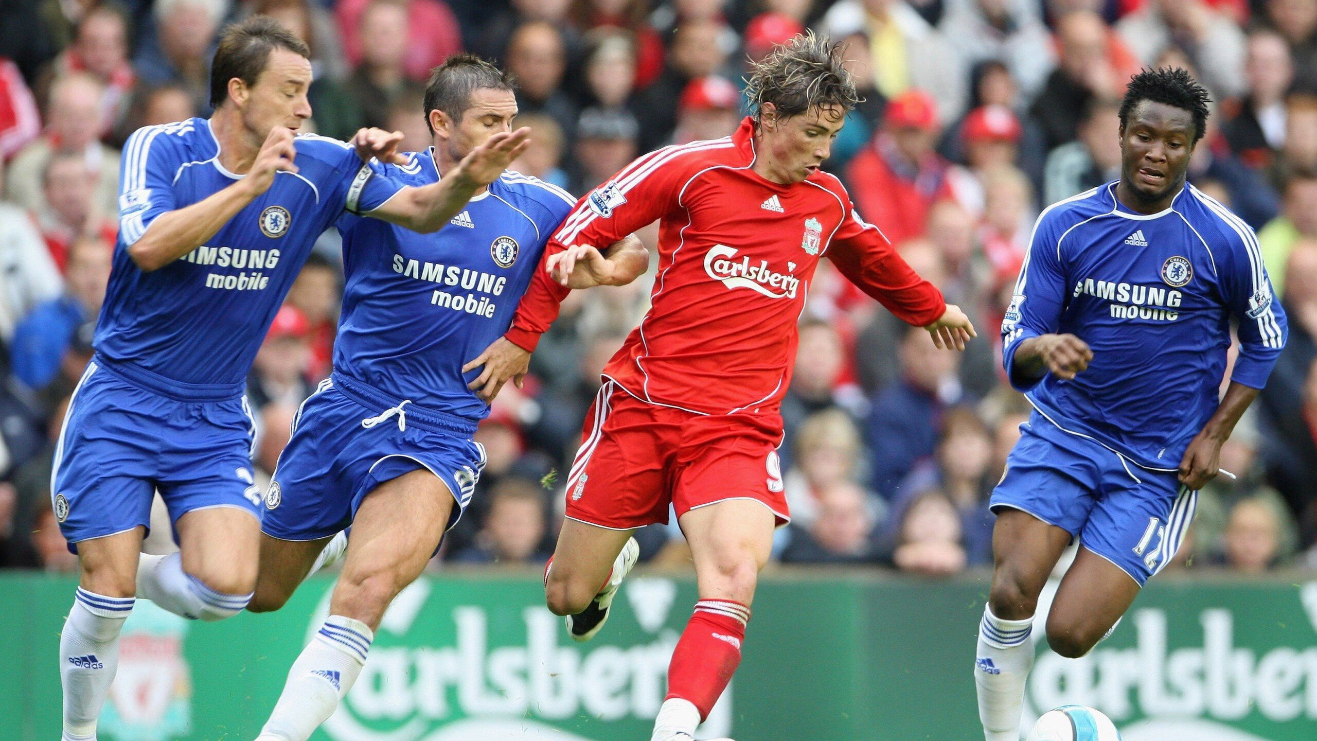 “英超决战临近,豪门比赛逐渐升温”,英超落寞豪门