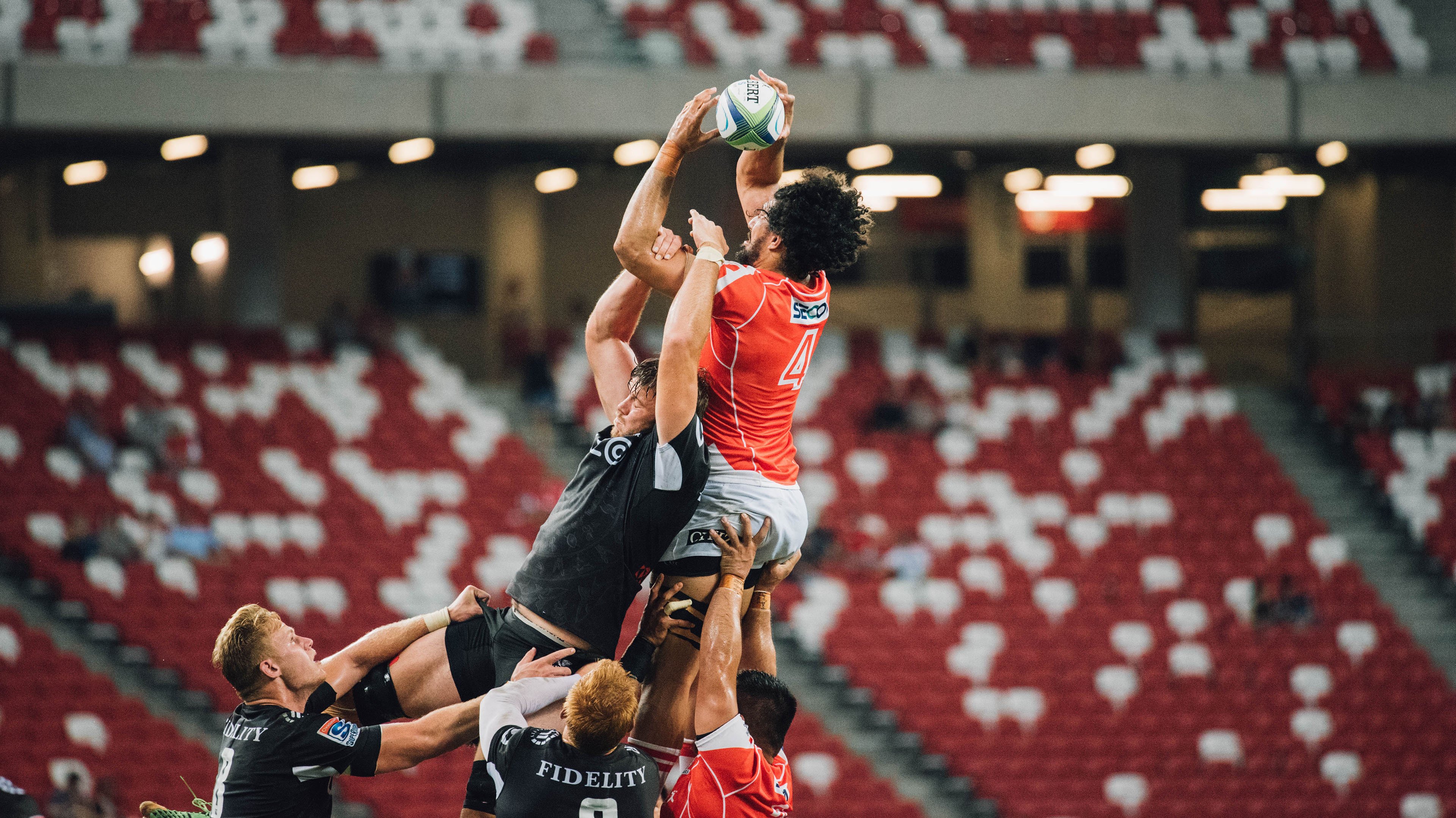 九游体育ios下载-托桑·埃夫布奥姆万成为NBA球迷关注焦点，埃托奥布冯